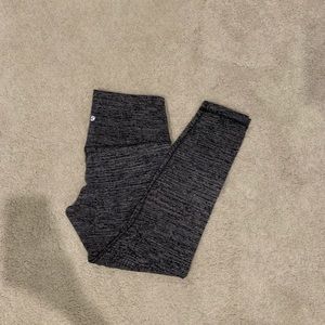 7/8 crop lululemon leggings